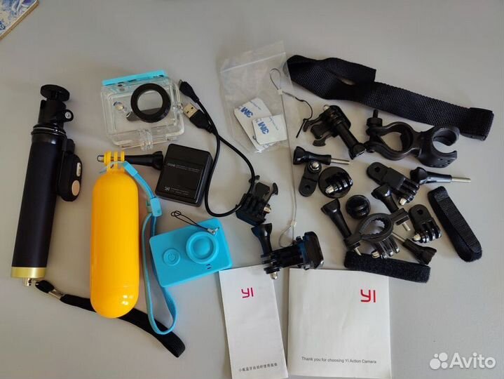 Экшн-камера xiaomi YI Basic
