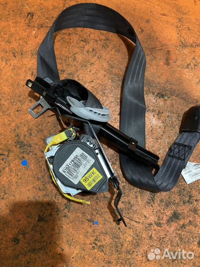 Ремень безопасности передний левый Kia Sportage 2