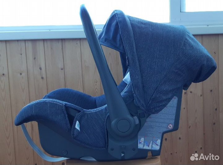 Автокресло Inglesina Huggy 0-13кг (Автолюлька)