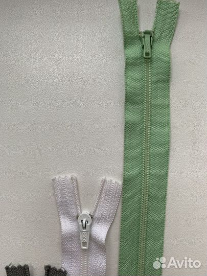 Молния YKK Япония