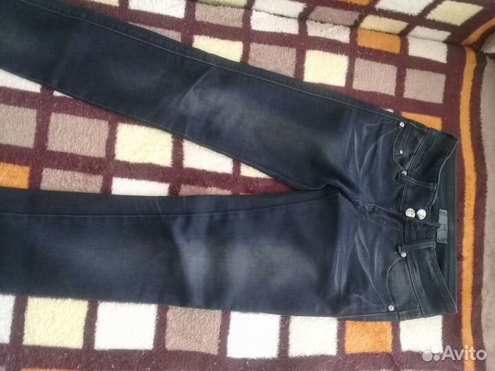 Джинсы женские