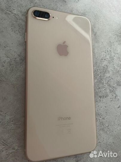 iPhone 8 Plus, 64 ГБ