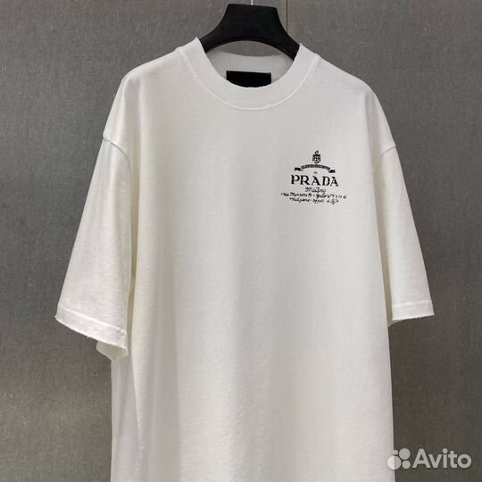 Футболка мужская Prada