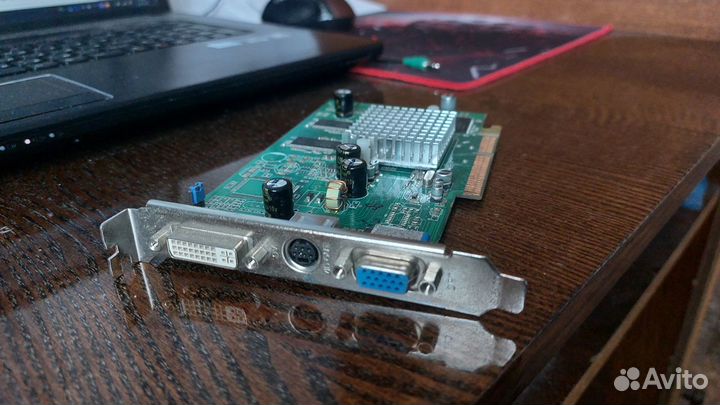 AGP видеокарта Radeon 9550 128Mb DDR V/D/VO