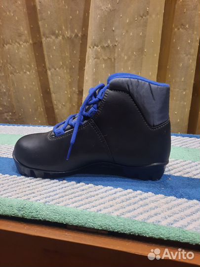 Продам лыжи