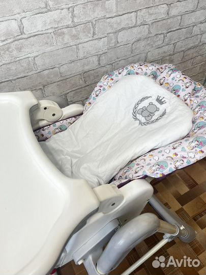 Стульчик для кормления happy baby