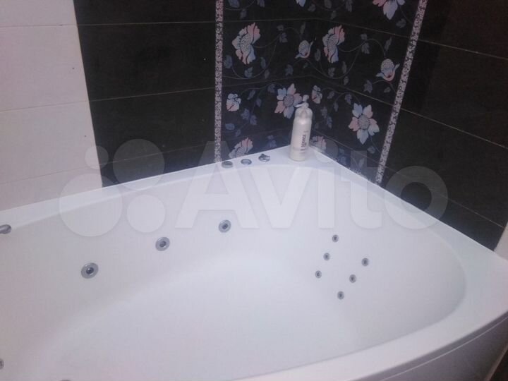 4-к. квартира, 107,7 м², 17/17 эт.