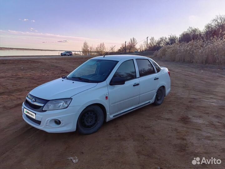 LADA Granta 1.6 МТ, 2016, 166 000 км