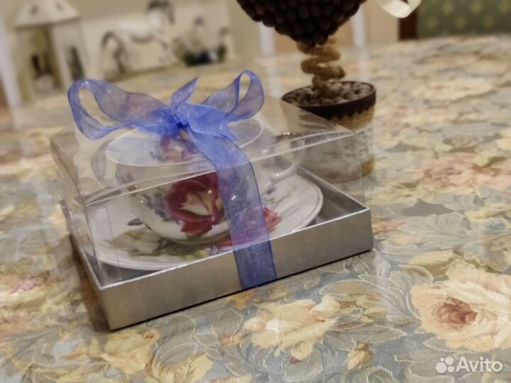 Чайная пара чашка с блюдцем