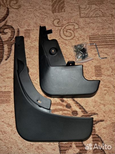 Брызговики Audi Q5 8R