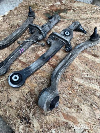 Рычаг подвески передний Audi A6 C6 седан 2.8 CCE