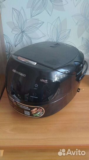 Мультиварка Redmond RMC-M96