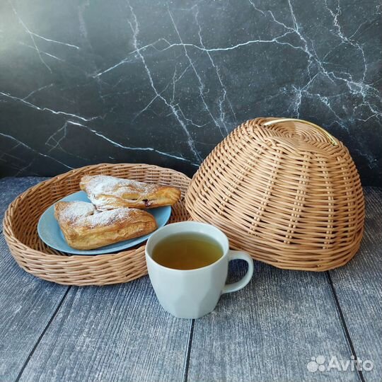 Хлебница клош плетеная