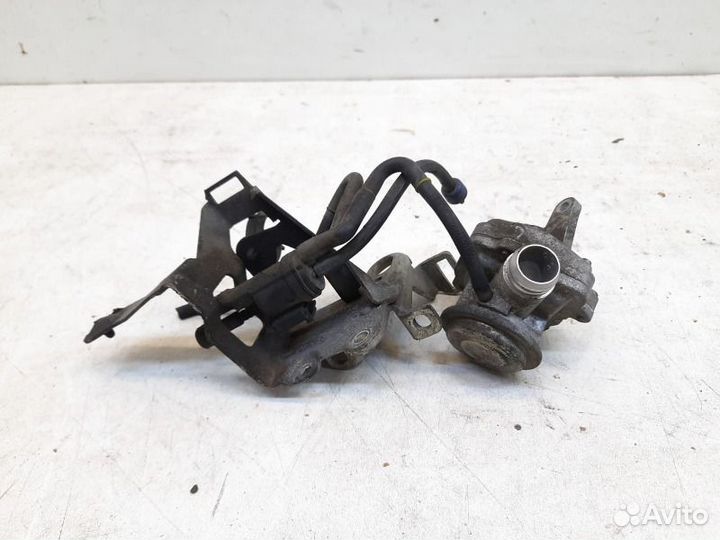 Клапан EGR левый Mercedes-Benz C- Class W204