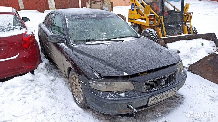 Панель передняя Volvo S60 (2000-2010г)