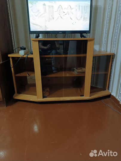 Тумба под телевизор бу