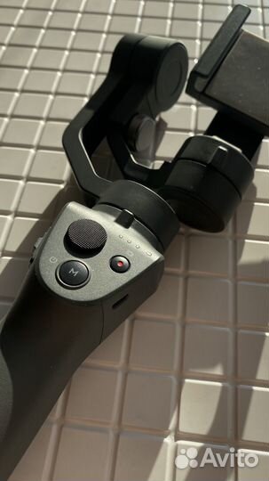 Стабилизатор DJI osmo Mobile 2
