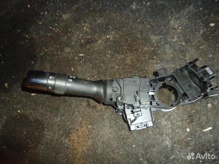 Переключатель поворотов Toyota Corolla 150/Auris