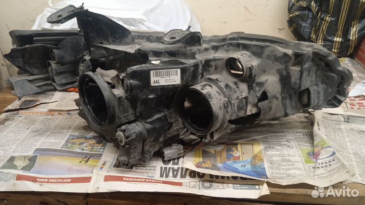 Фара передняя левая mitsubishi outlander 3