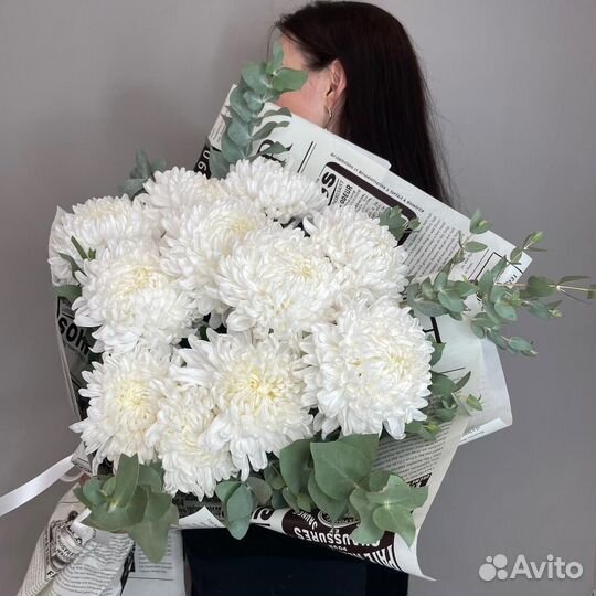 Хризантема белая букет