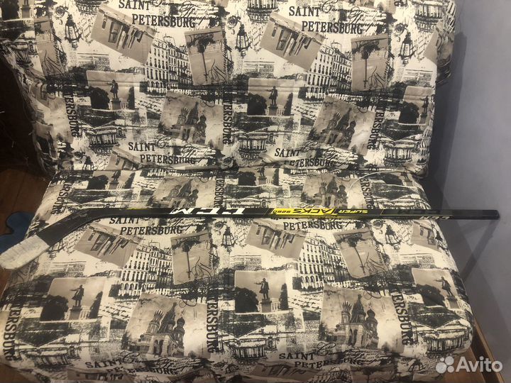 Хоккейная клюшка