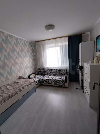 2-к. квартира, 54 м², 1/5 эт.