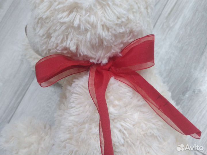 Плюшевый медведь