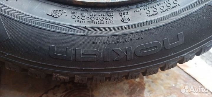 Nokian Tyres Hakkapeliitta 8 19.5/65 R15 95T