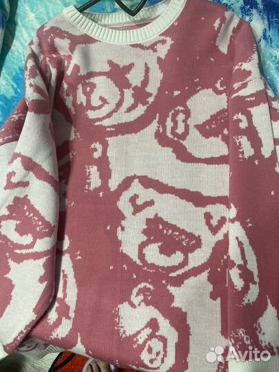 Свитер женский