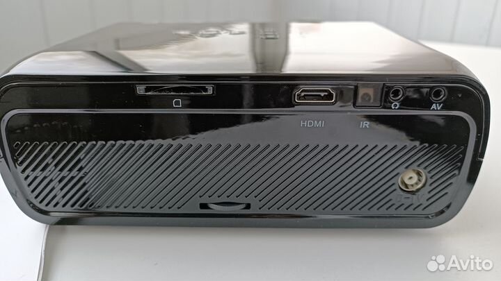 Проектор Ledunix 7