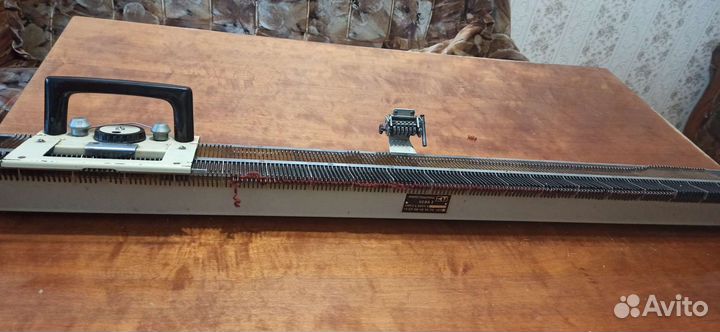 Вязальная машина нева 1