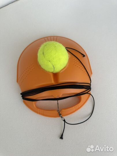 Тренажер для большого тенниса