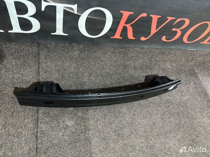 Усилитель бампера передний Hyundai Accent