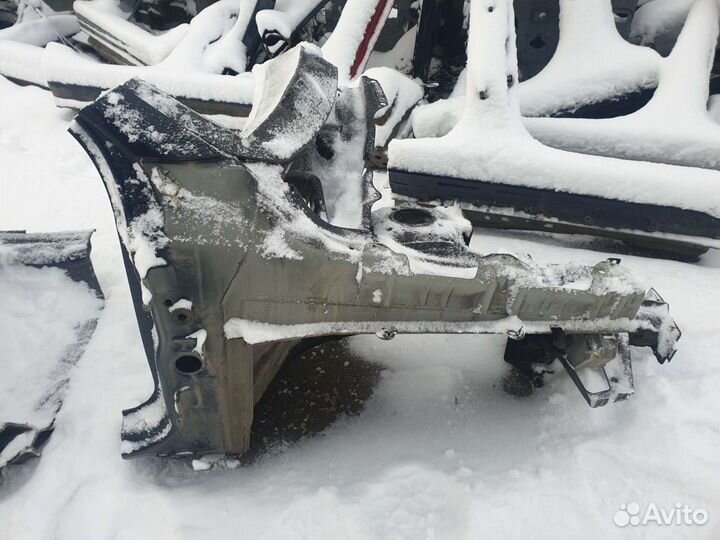 Лонжерон Volvo XC90 Вольво