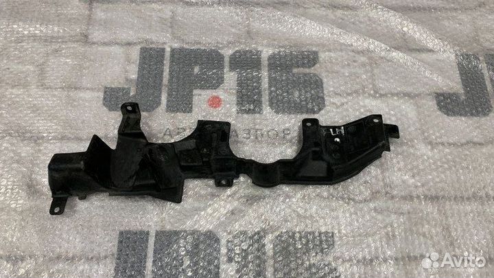 Кожух рулевого механизма передний левый Bmw X5 E70