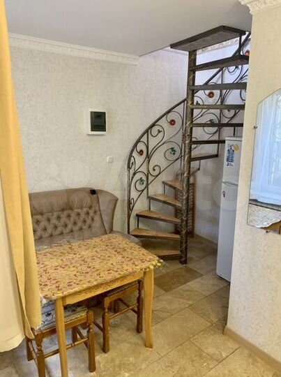 1-к. апартаменты, 38 м², 2/3 эт.