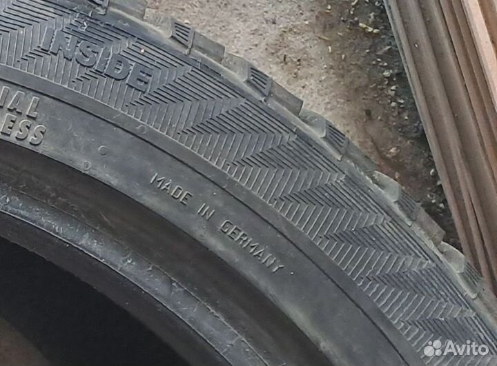 Gislaved Nord Frost 200 235/45 R18