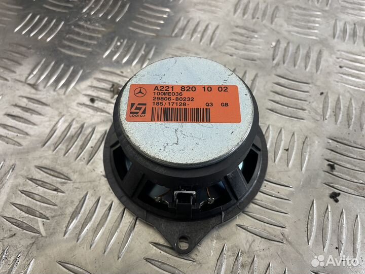 Динамик Harman Kardon Mercedes A2218201002