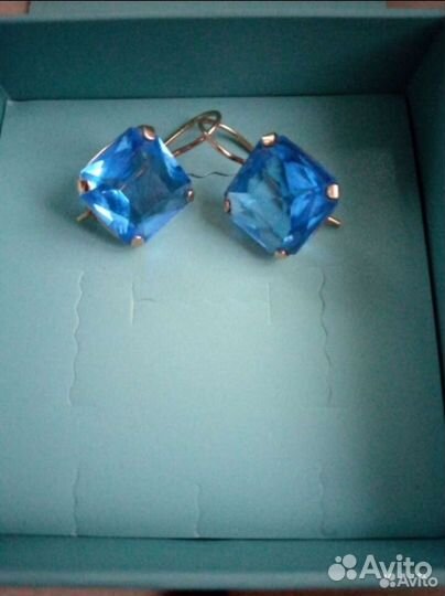 Серьги золотые