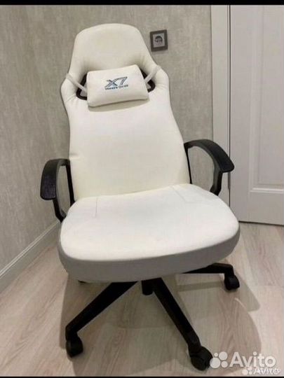 Компьютерное кресло