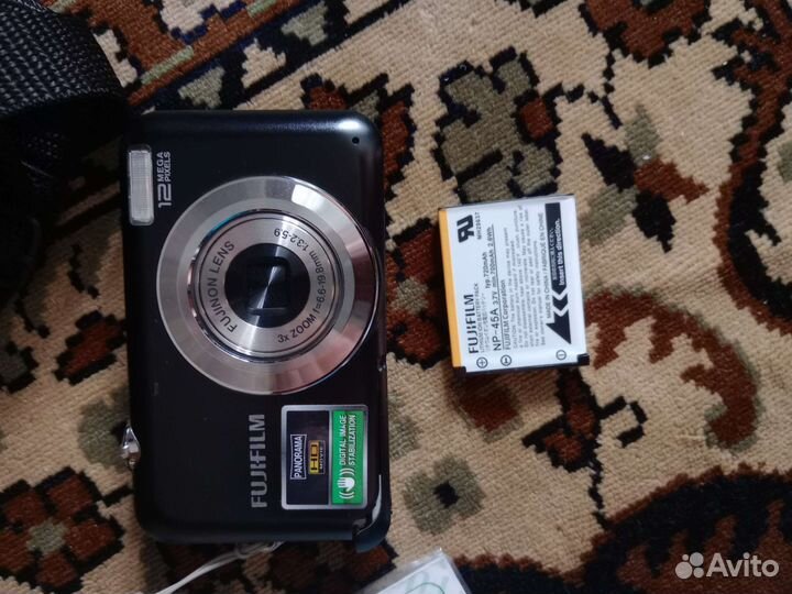 Компактный фотоаппарат fujifilm