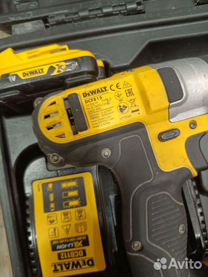 Шуруповёрт/винтоверт DeWalt DCF815