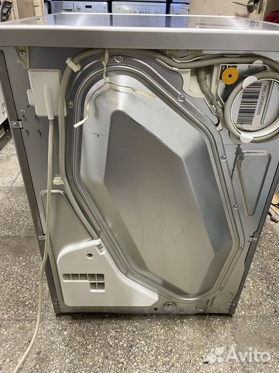 Сушильная машина Miele T8428C