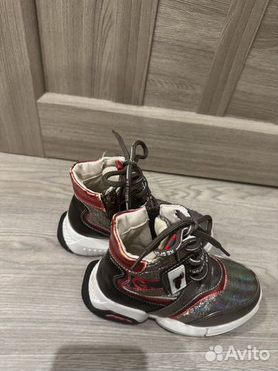 Ботинки демисезонные для девочки 27