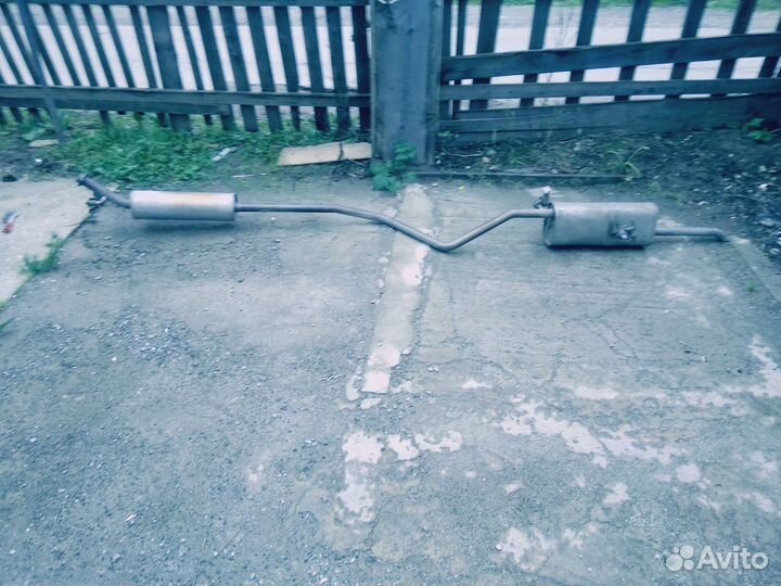 Глушитель от пежо 408 120 л.с двигатель ер6