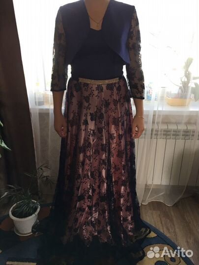 Вечернее платье