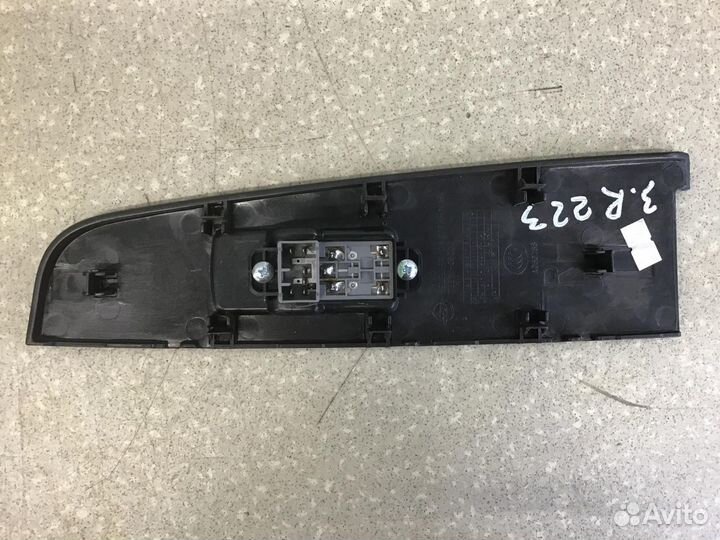 Кнопка стеклоподъемника Ssang Yong Kyron 2005