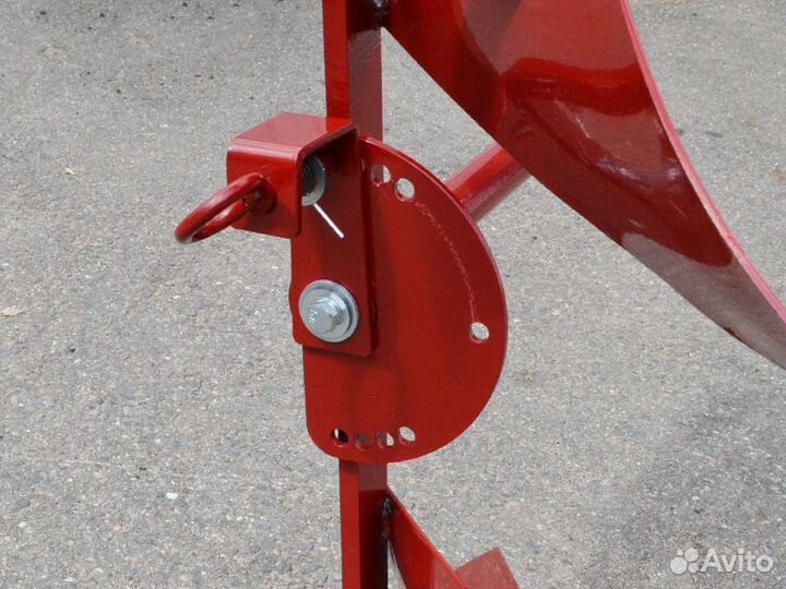 Плуг для мотоблока оборотный П1-215/14-11