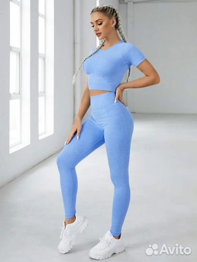 Спортивный костюм