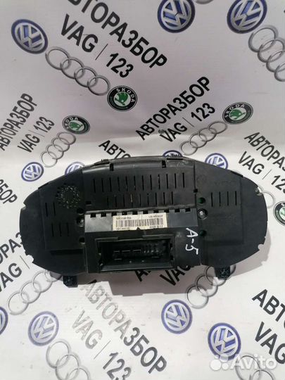 Панель приборов АКПП Шкода Октавия А5